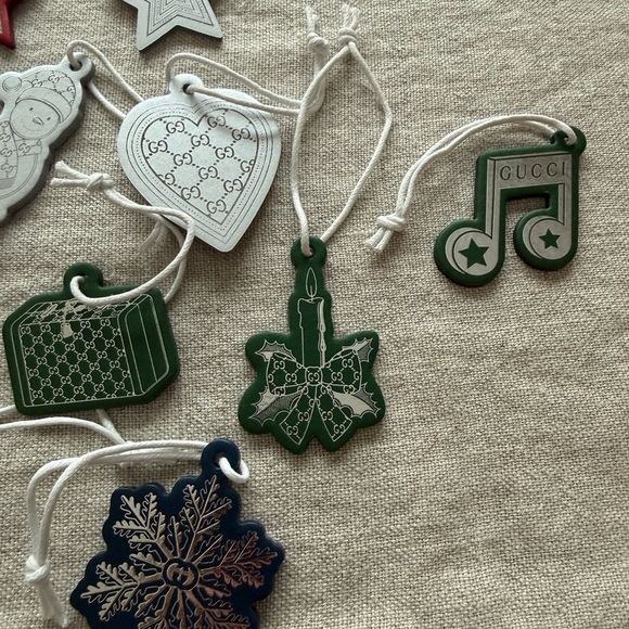 Gucci Festive Ornament/Gift Tag Collection 24 pieces all NEW